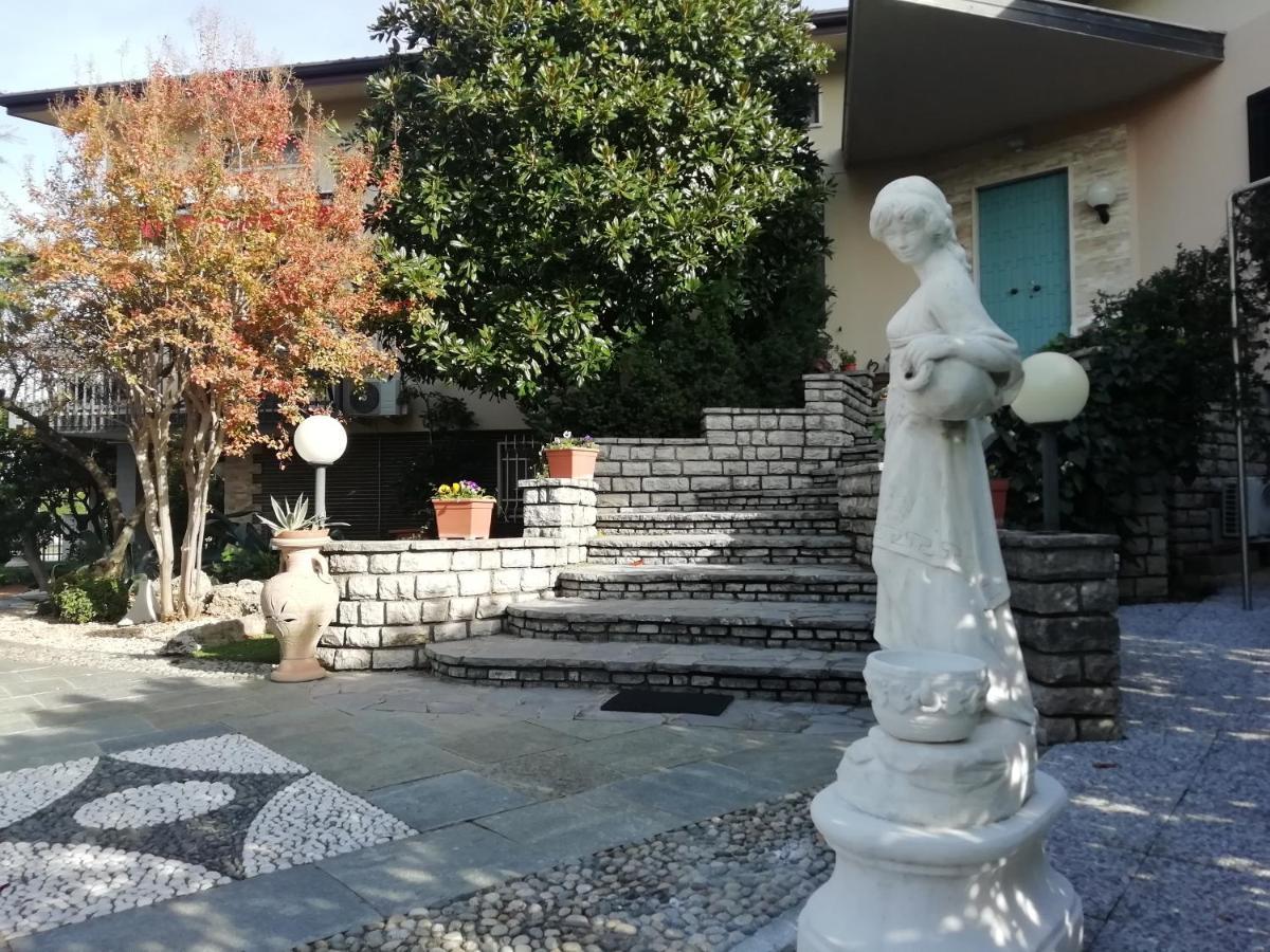 Medolago B&B Boutique Villa Terry المظهر الخارجي الصورة