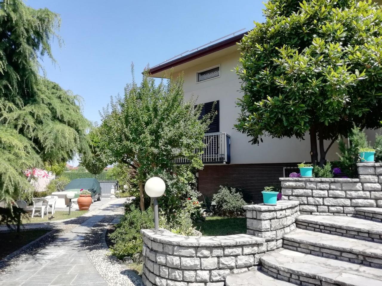 Medolago B&B Boutique Villa Terry المظهر الخارجي الصورة